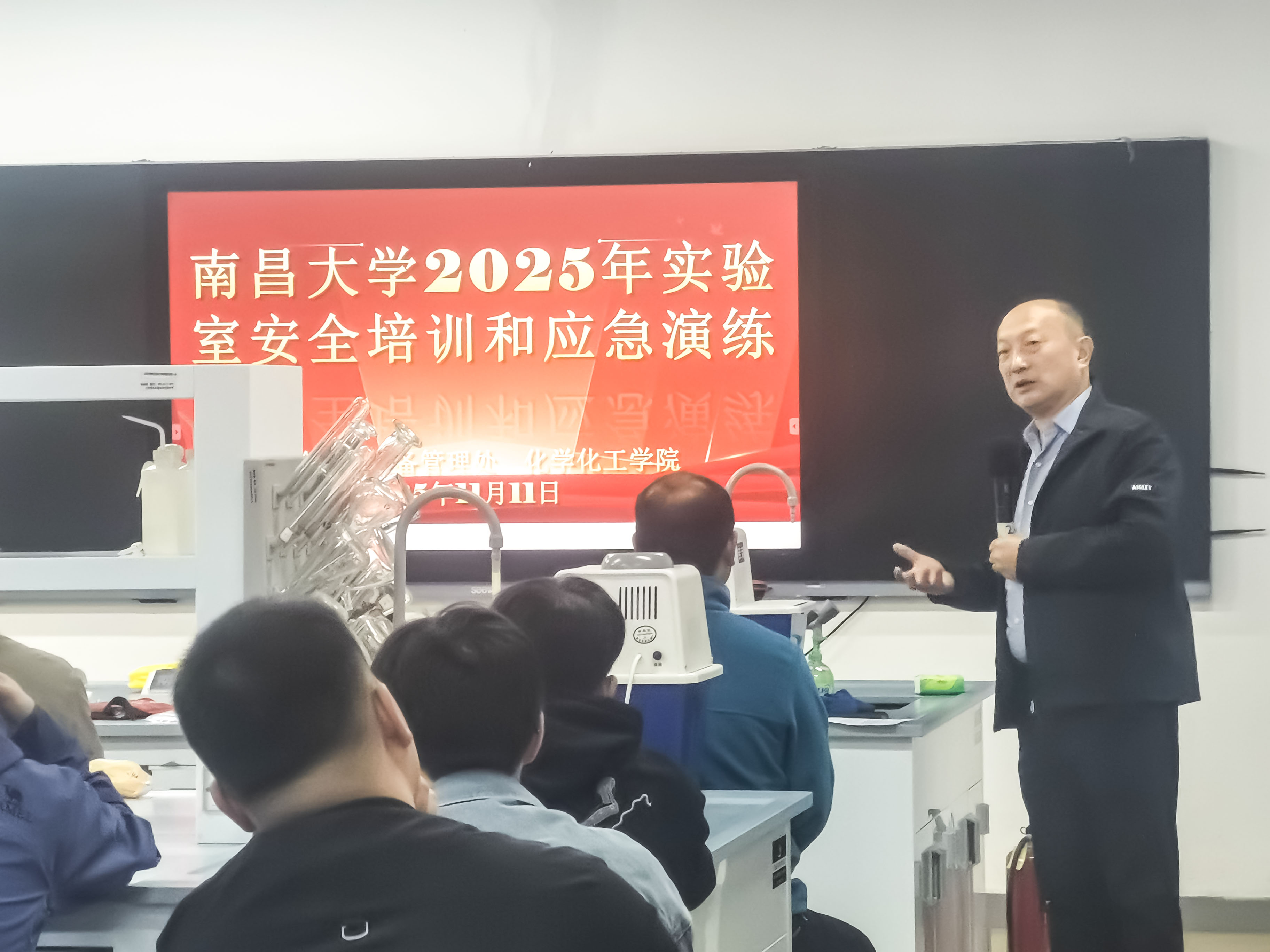 768c90d3451343858868f82a050082a2.jpg 768c90d3451343858868f82a050082a2.jpg